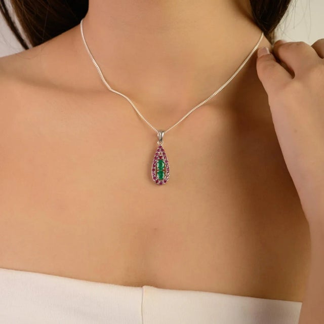 Green Artisan Sterling Silver 3.54 Carat Emerald & Ruby Teardrop Pendant - Christmas Gift For Sale - Image 8 of 10