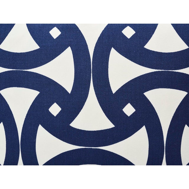 Schumacher Indoor/Outdoor Double-Sided Pillow in Santorini Print For Sale In New York - Image 6 of 8