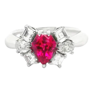 1.03 Carat Shield-Cut Ruby Diamond Platinum Ring, Gia Certified Size 6.5