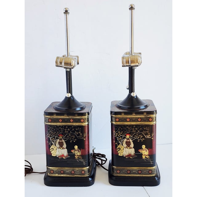 Chinoiserie Mid-Century Frederick Cooper Tole Tea Canister Chinoiserie Table Lamps-a Pair For Sale - Image 3 of 11