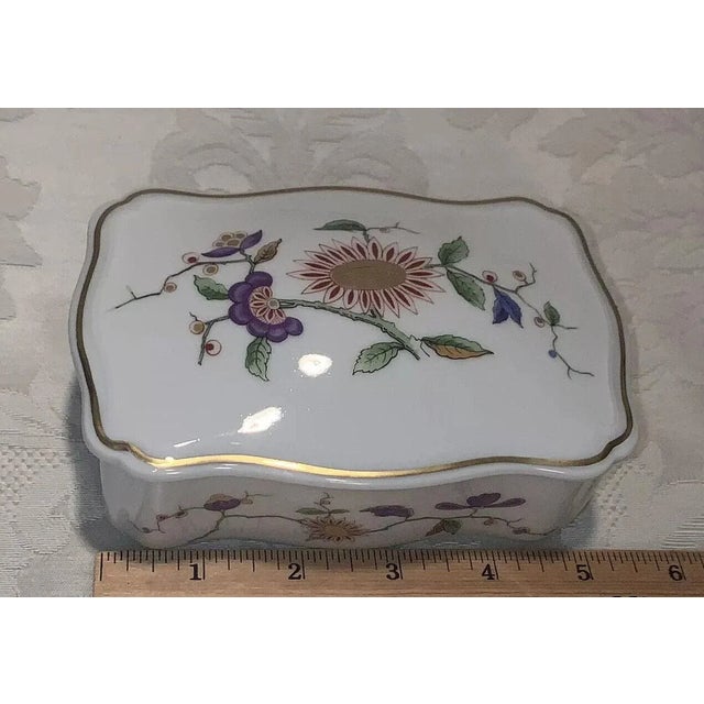 Ceramic Italian Richard Ginori Oriente Porcelain Lidded Box For Sale - Image 7 of 12