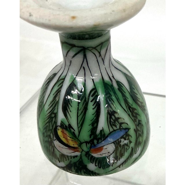 Early 20th Century Vintage Chinese Export “Boc Choy Leaf” Porcelain Egg Cup For Sale - Image 5 of 7