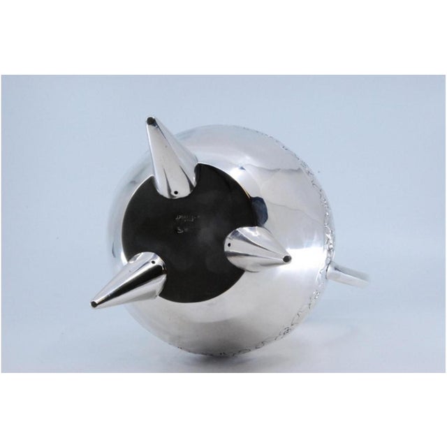 Silver Silver Pot with Engraved Floral Motifs and Resting on Three Feet For Sale - Image 8 of 11