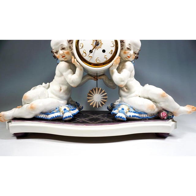 Ceramic Vintage Art Deco Mantle Clock with Two Putti by Paul Scheurich for Meissen, 1920s For Sale - Image 7 of 13