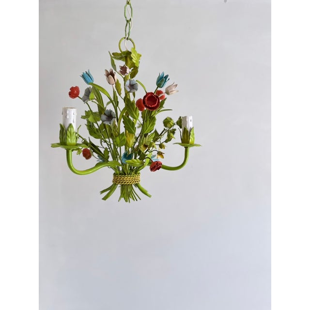Mid-Century Modern Mid-Century Floral Bouquet 3-Light Chandelier in Green Painted Tole Metal, 1960s For Sale - Image 3 of 16