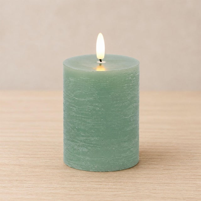 Add a touch of natures calm to your space with the FIA Wick Green Pillar Candle Set. With its cool green tone and smooth...