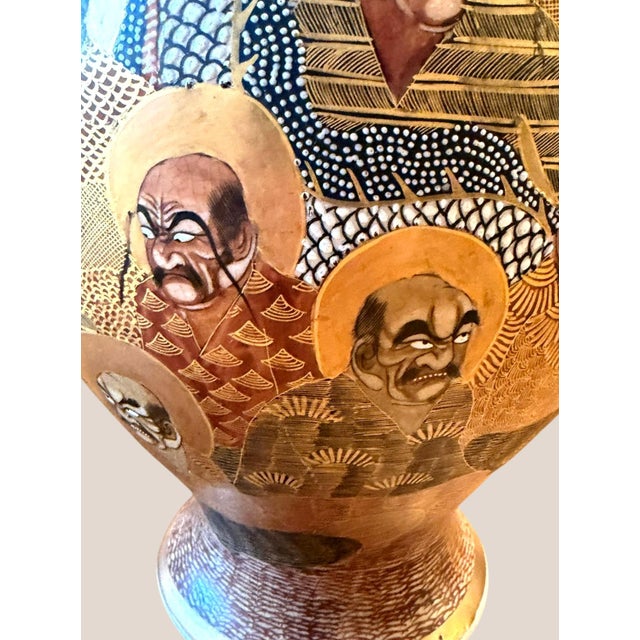 Antique Meiji Japanese Satsuma Ryuzan Rakan Vase Gilt Dragon Handles 16" For Sale - Image 9 of 16
