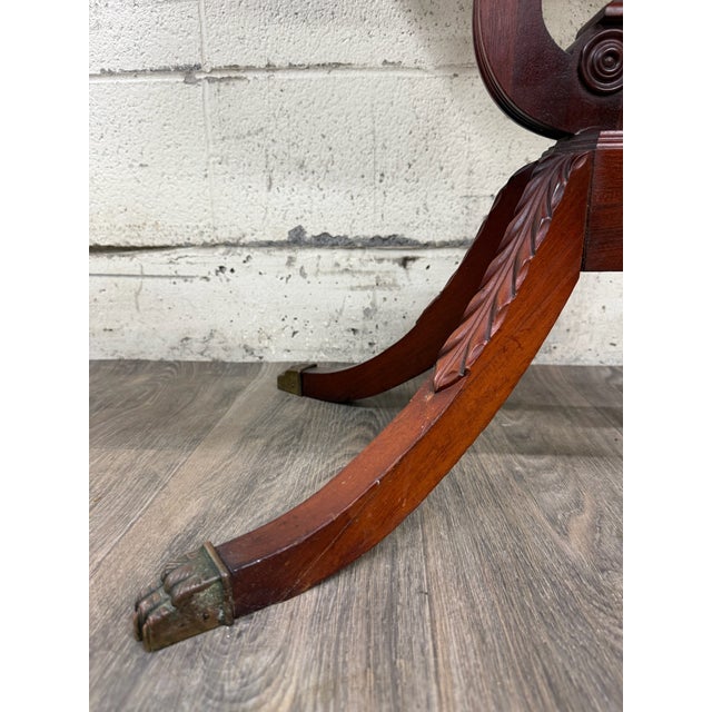 Late 20th Century Vintage Duncan Phyfe Style Mahogany Lyre Pedestal Base Accent Table For Sale - Image 5 of 16
