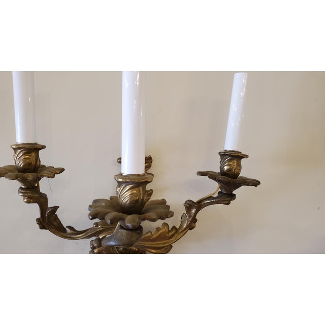 Louis Vx Style Brass Wall Light For Sale - Image 4 of 5