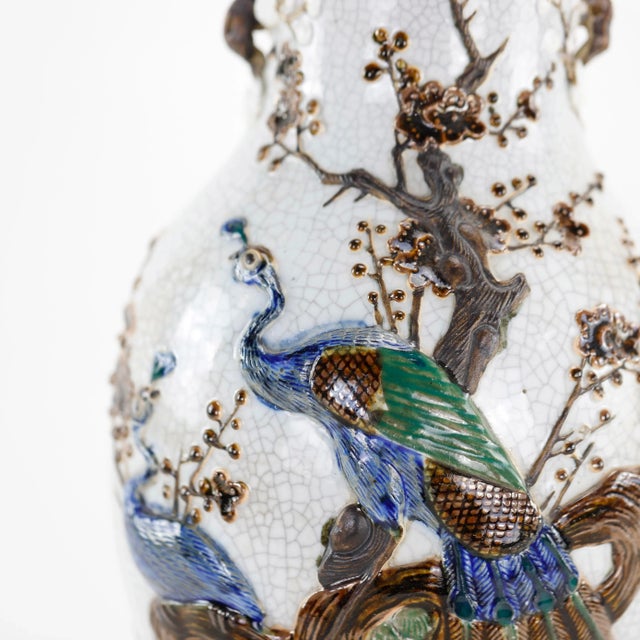 Vanilla 19th Century Chinese Crackle Glaze Peacock Pattern Vase Table Lamp For Sale - Image 8 of 10