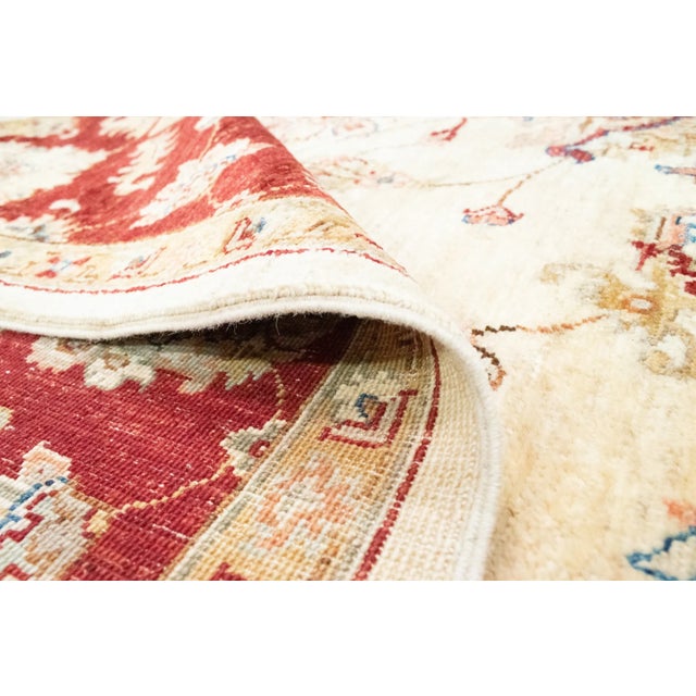 Middle Eastern Rug in Wool For Sale - Image 6 of 9