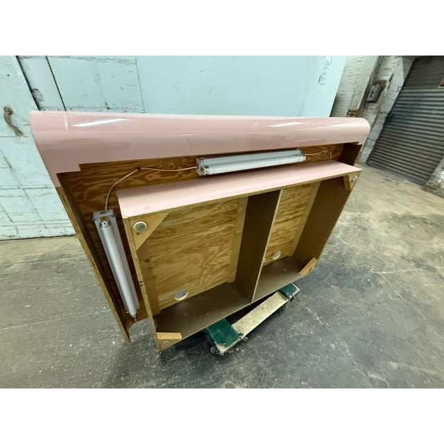 1980 Postmodern Pink Laminate Bullnose Queen Platform Bed For Sale - Image 4 of 5