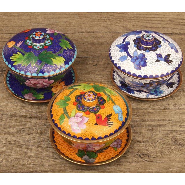 Traditional Vintage Cloisonné Enamel Lidded Bowls With Saucers – Floral & Bird Motif - Set of 4 For Sale - Image 3 of 18