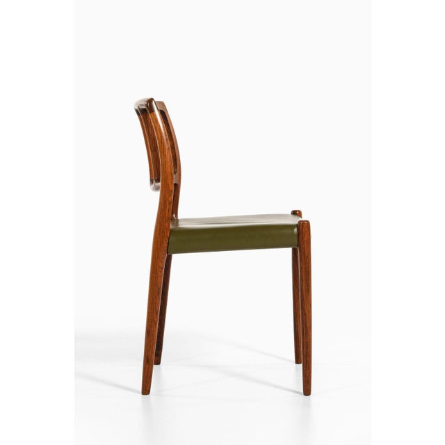 1970s Dining Chairs in Rosewood and Green Leather attributed to Niels O. Møller, 1970s, Set of 8 For Sale - Image 5 of 10