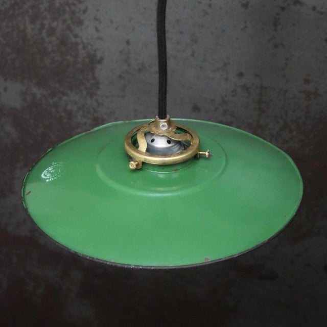 1950s French Green Enamel & Brass Pendant Light For Sale - Image 5 of 8