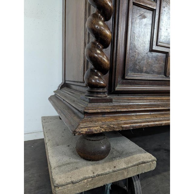 Wood Louis XIII Style Walnut Buffet with Twisted Columns and Pink Marble Top For Sale - Image 7 of 8