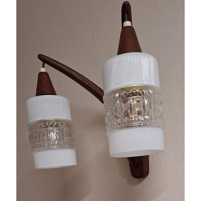 Vintage Danish Wall Lamp with Teak Frame and Two White-Clear Patterned Glass Shades, 1970s For Sale - Image 4 of 9