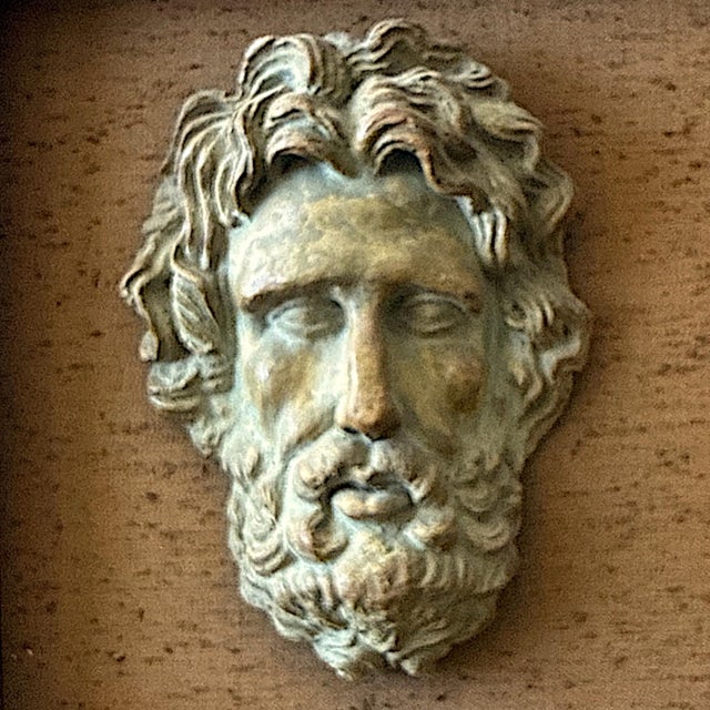 Mid 20th Century Classical Wall Relief Plaques by Newman Art Industries, Set of 2 For Sale In Los Angeles - Image 6 of 7