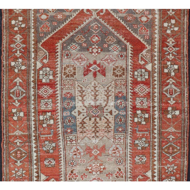 Antique Persian Hamadan Rug With Central Mihrab Motif & Earth Tones 3'10 X 7'6 For Sale - Image 9 of 12
