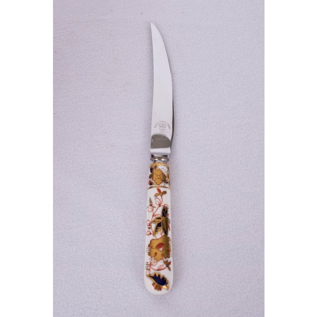 Royal Crown Derby Porcelain Vintage Boxed Set of Royal Crown Derby “Asian Rose” Knives & Forks, ca.1950-1960 For Sale - Image 4 of 8