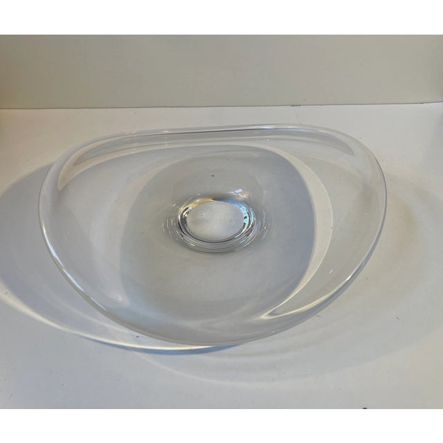 Glass Large Freeform Glass Bowl by Per Lütken for Holmegaard, 1960s For Sale - Image 7 of 9