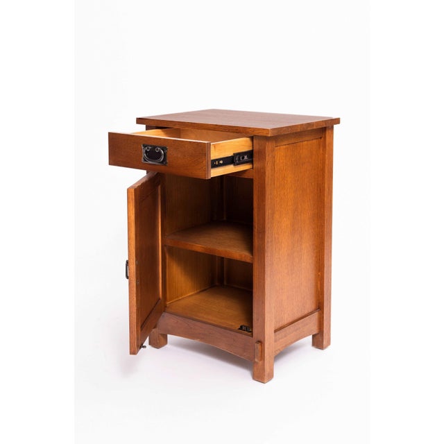 Mission / Arts and Crafts 1 Door, 1 Drawer Nightstand For Sale - Image 4 of 10