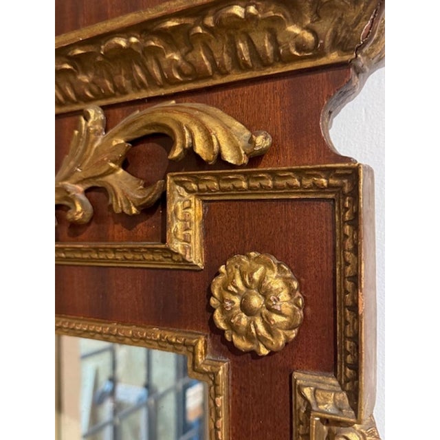 Traditional 19th Century English Carved and Giltwood Mirror For Sale - Image 3 of 6