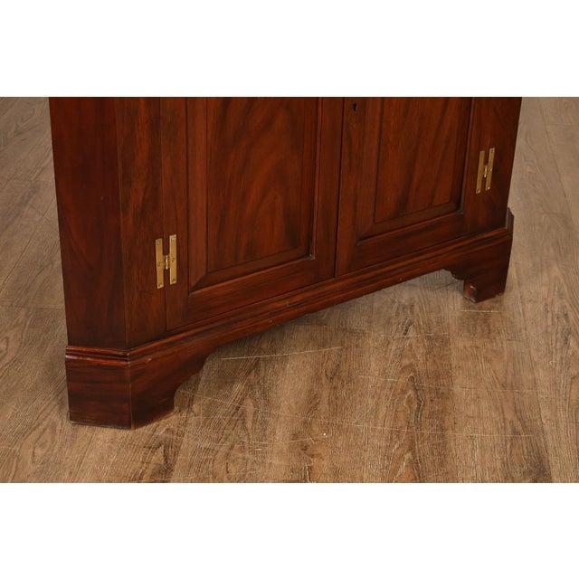 Henkel Harris Solid Mahogany Federal Style Corner Cabinet For Sale - Image 12 of 18
