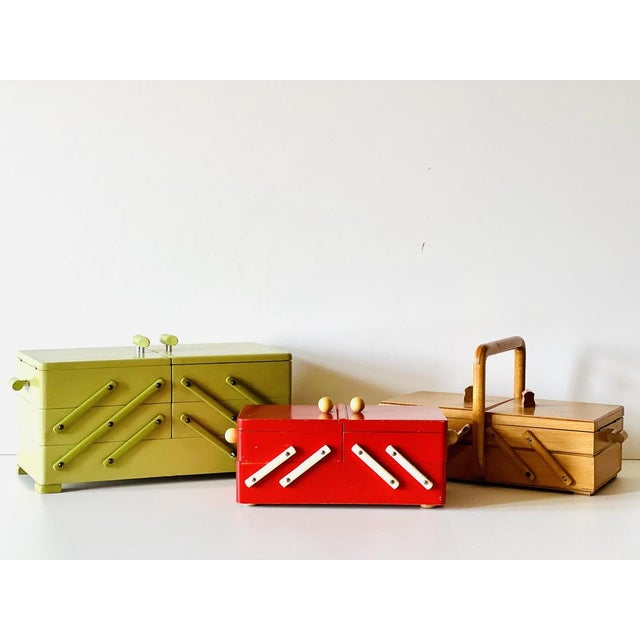 Vintage Sewing Box, 1960 For Sale - Image 15 of 16