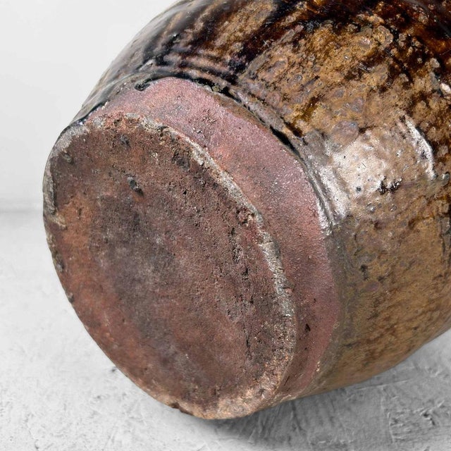 Japanese Late Meiji Earthenware Vase For Sale - Image 17 of 18