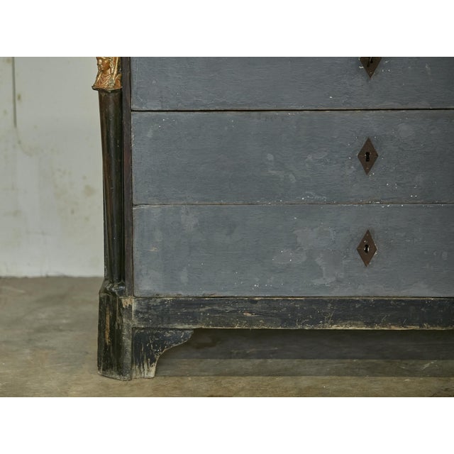 French Empire 19th Century Painted Wood Four-Drawer Commode with Gilt Busts For Sale - Image 10 of 12