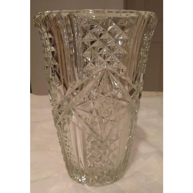 1980s Vintage Crystal Vase For Sale In Houston - Image 6 of 6