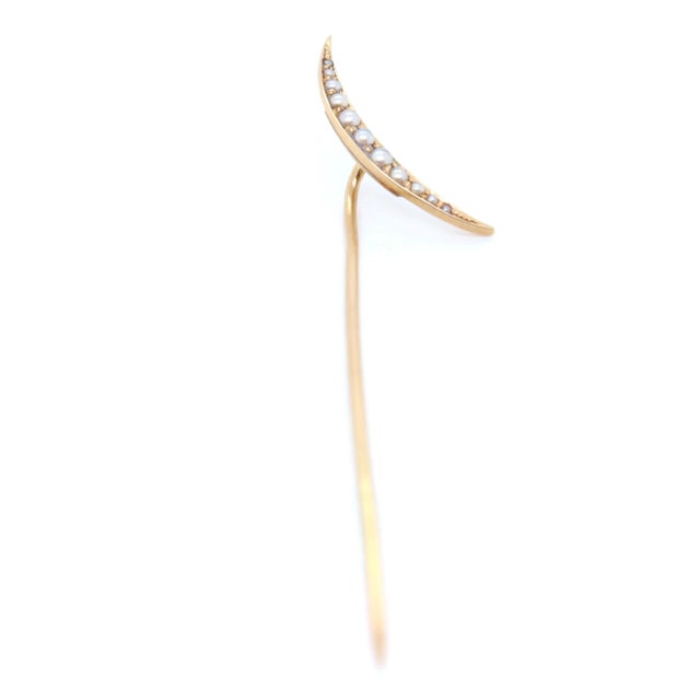 Metal Vintage Antique 14k Gold & Seed Pearl Crescent Moon Stick Pin For Sale - Image 7 of 8