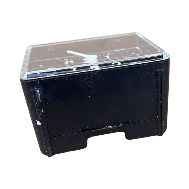 An interesting postmodern alarm clock by the renowned German company Kienzle, produced at the turn of the 70s and 80s. A...