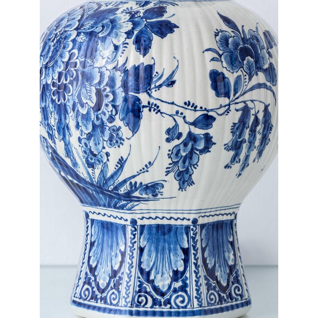 Large Blue and White Hand-Painted Table Lamp with New Terracotta Silk Lampshade from Royal Delft, 1948 For Sale - Image 6 of 16