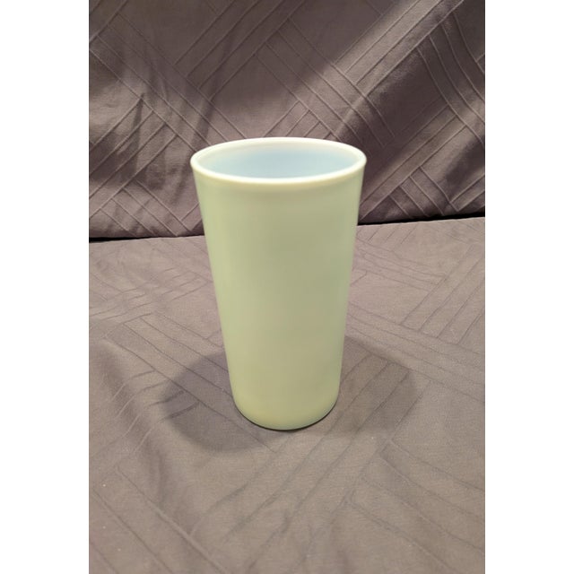 Hazel-Atlas Vintage 1940s Hazel-Atlas "Moderntone" Platonite Pastel 9 Oz Tumblers - Set of 4 For Sale - Image 4 of 8