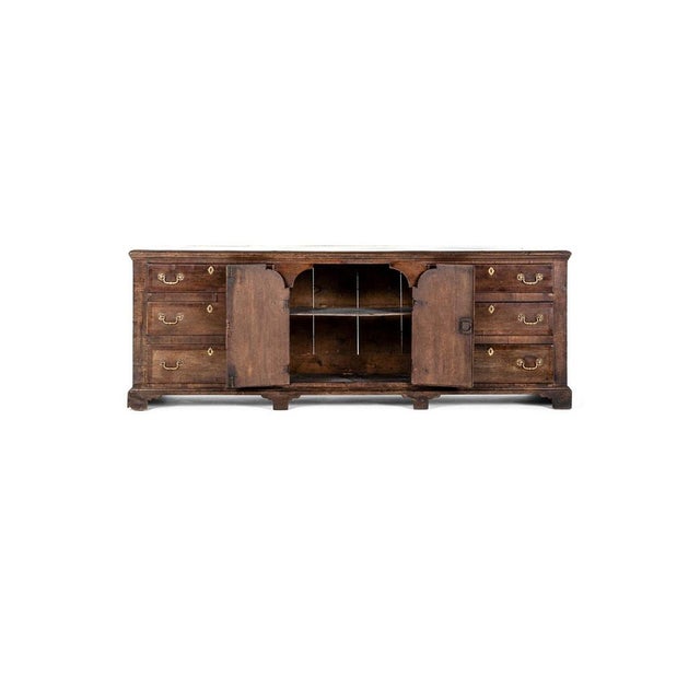 George III English Oak and Walnut Dresser Base For Sale - Image 4 of 15