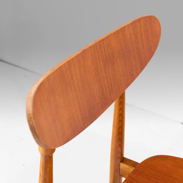 Scandinavian Wood Dining Chairs in the the style of Hans J. Wegner, 1960s, Set of 4 For Sale - Image 13 of 14