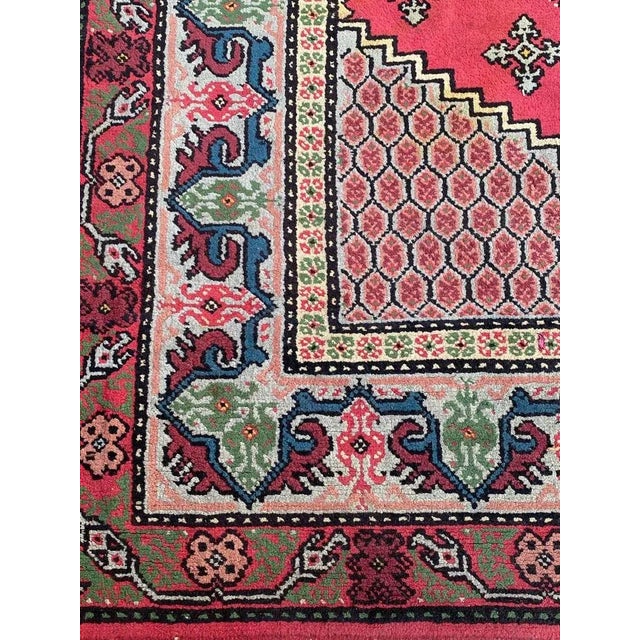 Beautiful late 20th century Tunisian rug with a geometrical design and nice colors with pink, blue, green and purple,...