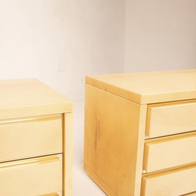 Pair of Vintage Parchment Nightstands by Aldo Tura, 1960s For Sale - Image 9 of 18