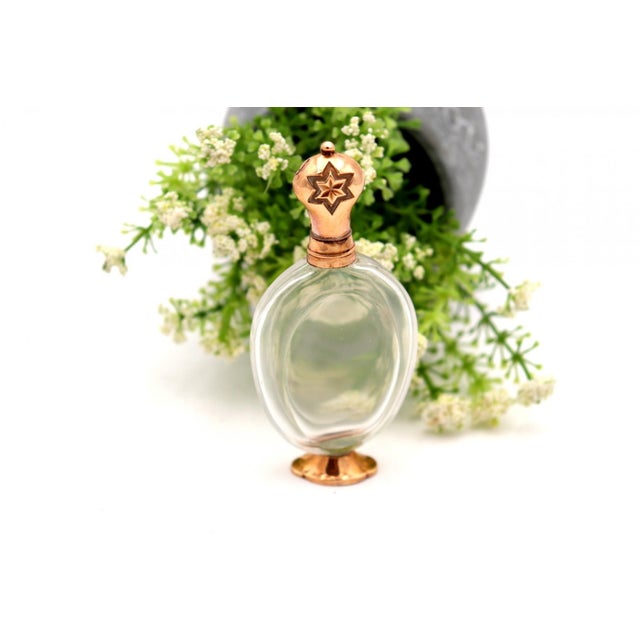Glass Perfume Bottle with Embossed Gold Base and Lid For Sale - Image 5 of 6