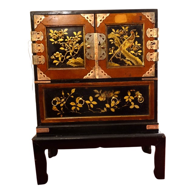 Japanese Lacquered Cabinet, 1890s For Sale