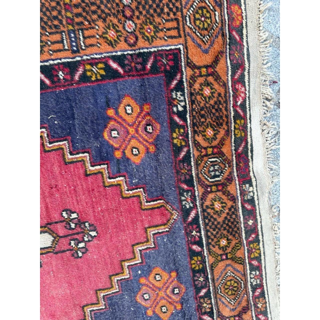Mid-Century Turkish Anatolian Rug, 1940s For Sale - Image 9 of 18
