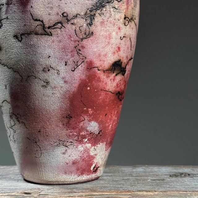 1970s Vintage Wood Fired Organic Modern Horsehair Raku Ceramic Vase, Signed (C.1970) For Sale - Image 5 of 7