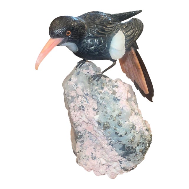 Idar-Oberstein Gemstone Oriole on Quartz Base Sculpture. Germany, 20th Century. For Sale