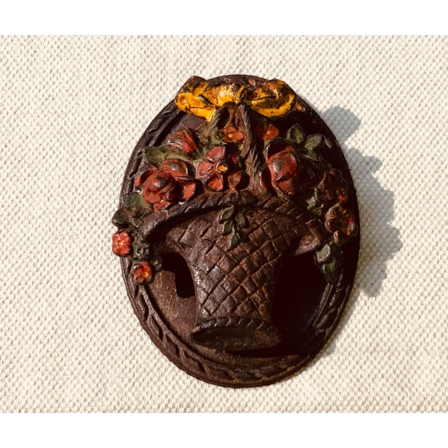 Hubley Cast Iron Floral Basket Door Knocker - American Victorian For Sale - Image 6 of 12