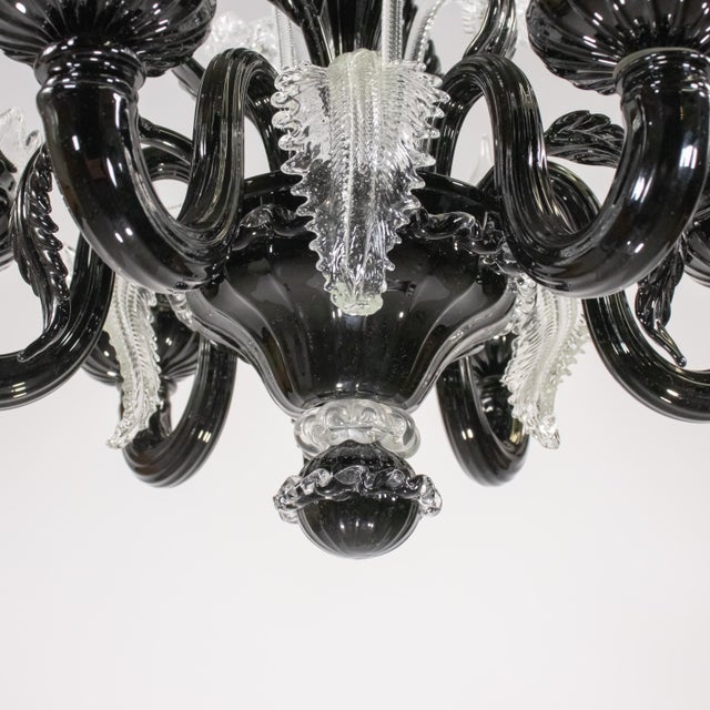 Ca’ Rezzonico’ Style Black & Clear Murano Glass Chandelier in the Manner of Giuseppe Briati For Sale - Image 16 of 18