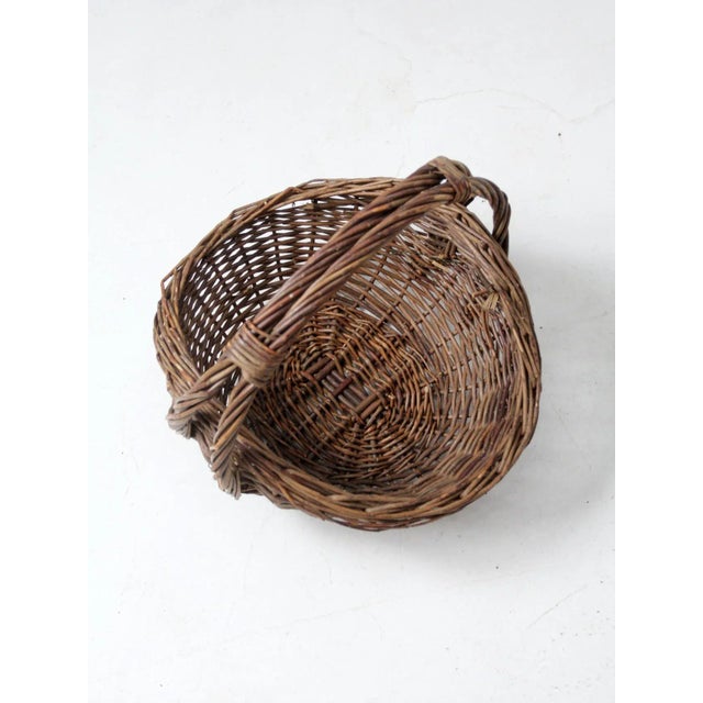 Vintage Wicker Harvest Basket For Sale - Image 11 of 12