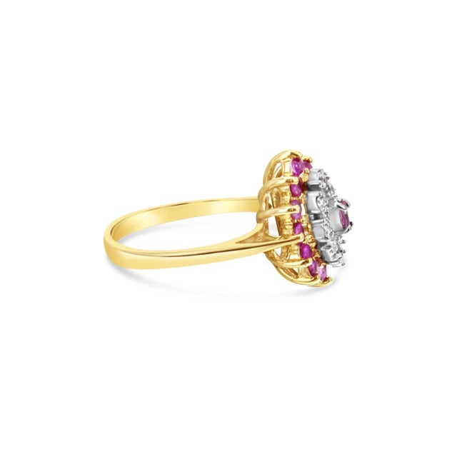 Contemporary Ruby Diamond Pave Cluster Ring 14k Yellow Gold, Size 9 For Sale - Image 3 of 3