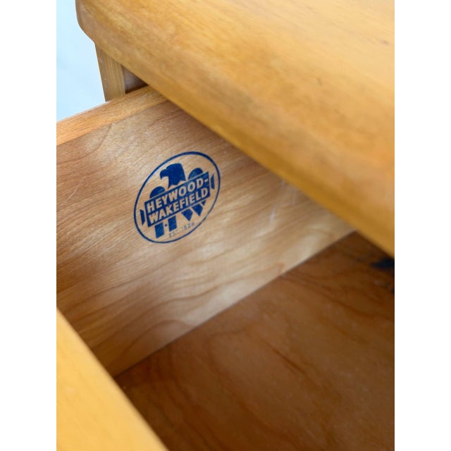 Mid-Century Modern Heywood Wakefield Maple Tallboy Wooden Dresser Highboy Chest of Drawers Vintage 1950s For Sale - Image 3 of 10